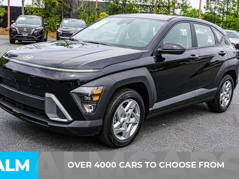 Used 2026 Hyundai Kona SE FWD image 3