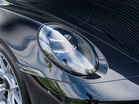 New 2026 Porsche 911 GT3 RWD image 16