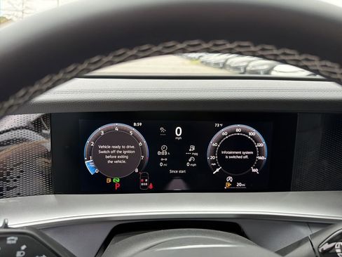 New 2026 Volkswagen Tiguan SE image 27