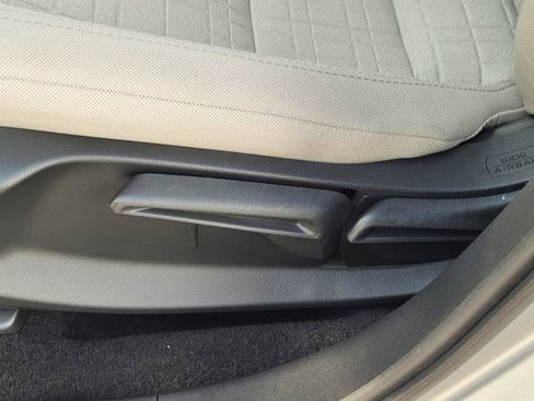 Used 2026 Honda HR-V LX image 14