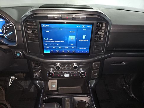 Used 2022 Ford F150 XLT w/ Equipment Group 302A High image 21