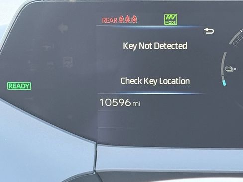 Used 2026 Toyota Prius Plug-In Hybrid FWD image 30