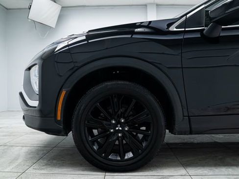 Used 2024 Mitsubishi Eclipse Cross LE image 29