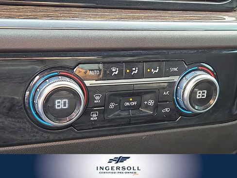 Used 2024 GMC Sierra 3500 SLE w/ SLE Convenience Package image 19