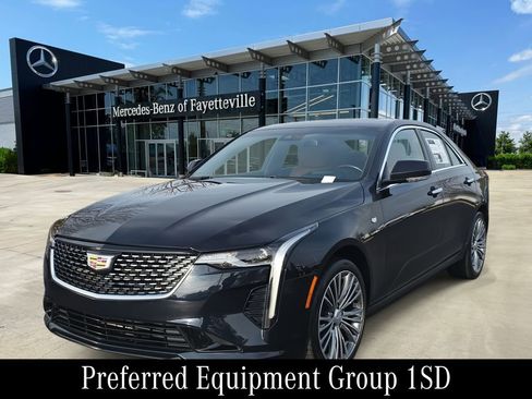 Used 2020 Cadillac CT4 Premium Luxury image 1