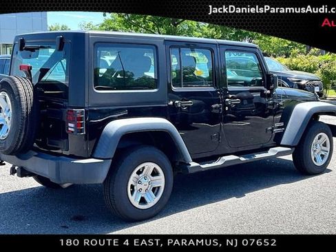 Used 2017 Jeep Wrangler Unlimited Sport w/ Connectivity Group AWD/4WD image 2