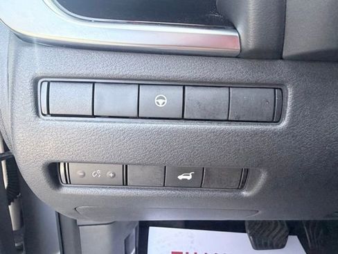 Certified 2023 Nissan Rogue SL w/ SL Premium Package image 23