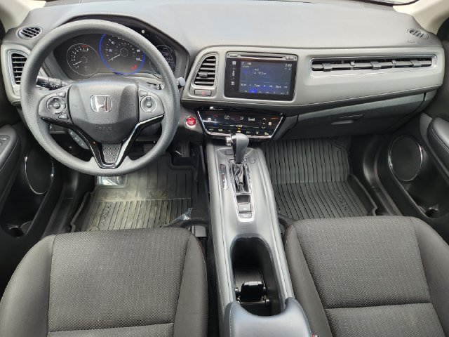 Used 2017 Honda HR-V EX image 10
