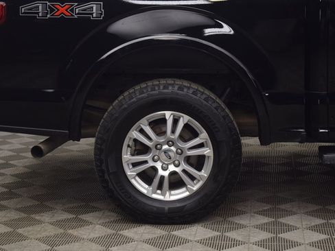 Used 2016 Ford F150 Lariat image 33