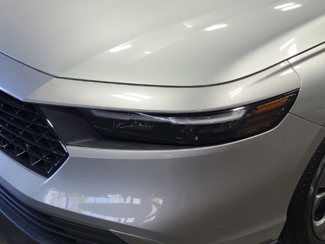 Certified 2024 Honda Accord EX image 9