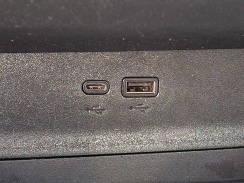 Used 2026 Chevrolet Equinox LT FWD image 25