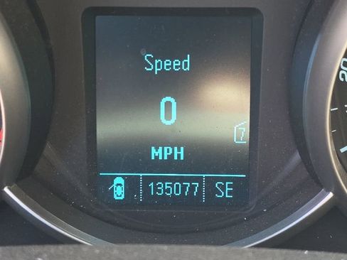 Used 2011 Chevrolet Cruze LS image 7