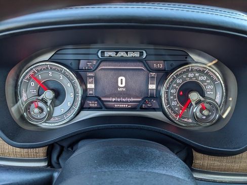 Used 2019 RAM 1500 Limited image 33