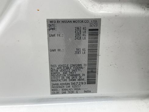 Used 2024 Nissan Altima 2.5 SV image 11