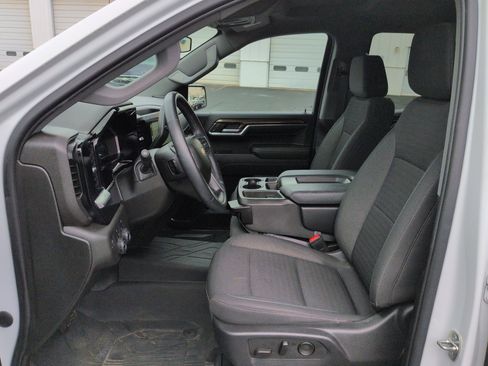 Certified 2023 Chevrolet Silverado 1500 LT AWD/4WD image 19