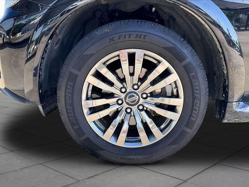 Used 2019 Nissan Armada Platinum w/ Captain's Chairs Package AWD/4WD image 11