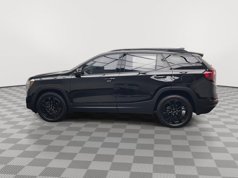 Certified 2022 GMC Terrain SLT w/ Tech Package image 39