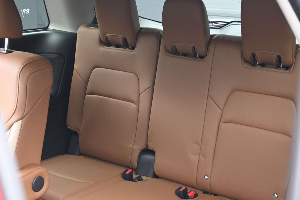 New 2026 Nissan Pathfinder Platinum AWD/4WD image 20