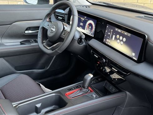 New 2026 Nissan Kicks SR w/ SR Premium Package image 13