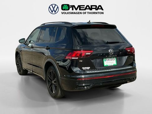 Used 2022 Volkswagen Tiguan SE R-Line AWD/4WD image 3