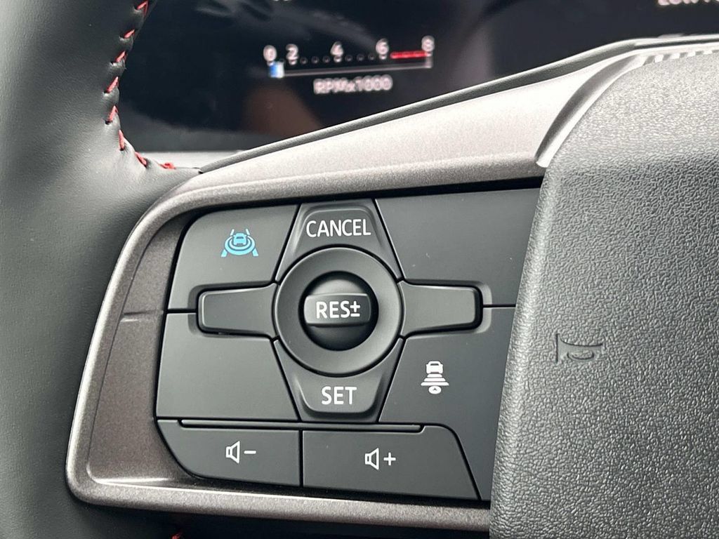 New 2026 Nissan Sentra SR w/ SR Premium Package FWD image 28