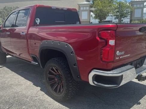 Used 2021 Chevrolet Silverado 2500 LTZ w/ LTZ Premium Package AWD/4WD image 5