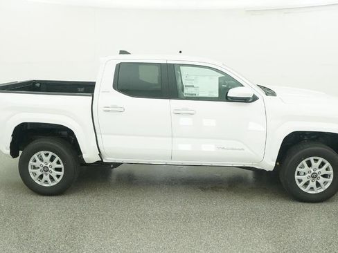 New 2026 Toyota Tacoma SR5 RWD image 63