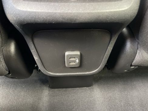 Used 2020 Chevrolet Equinox LT image 13