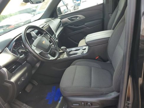 Used 2023 Chevrolet Traverse LT FWD image 26