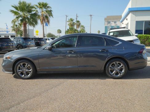 Used 2023 Honda Accord EX image 15