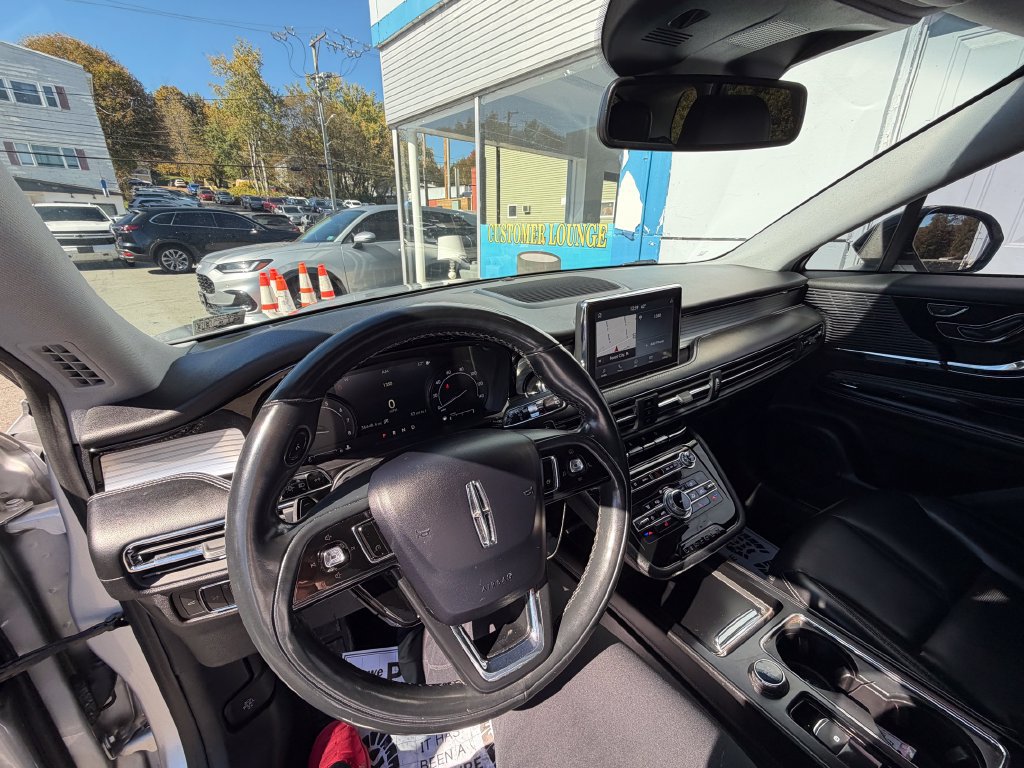 Used 2020 Lincoln Corsair AWD w/ Equipment Group 101A image 20