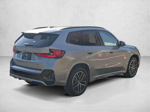 Used 2026 BMW X1 xDrive28i w/ Technology Package AWD/4WD image 4