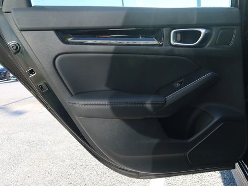 Used 2022 Honda Civic Touring image 45