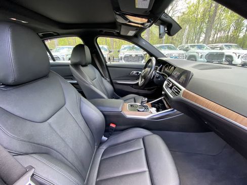 Used 2020 BMW 330i xDrive Sedan w/ Convenience Package AWD/4WD image 25