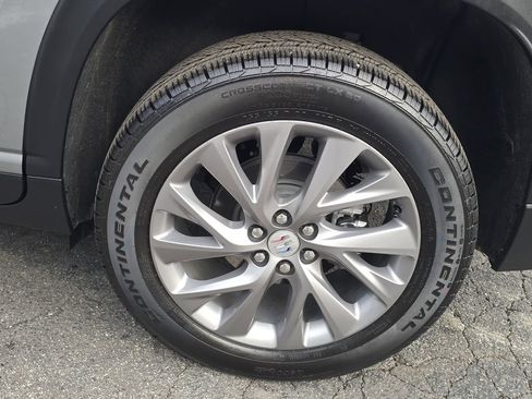 Certified 2025 Buick Enclave Preferred image 11