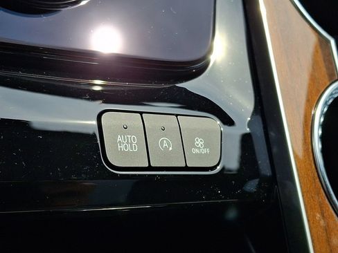 Used 2026 Cadillac Escalade Platinum Sport w/ LPO, ONYX Package AWD/4WD image 23