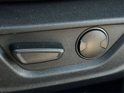 Used 2021 Ford Mustang Premium RWD image 25