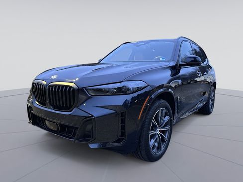 New 2026 BMW X5 xDrive40i w/ M Sport Package image 5