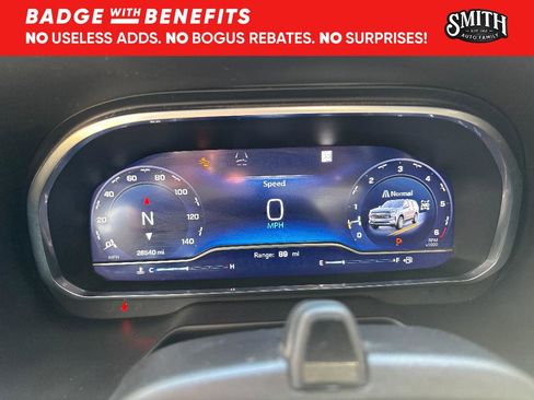 Used 2024 Chevrolet Tahoe Premier w/ Advanced Technology Package AWD/4WD image 14