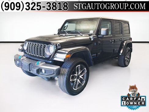 Used 2024 Jeep Wrangler Unlimited AWD/4WD image 1