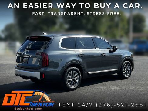 Used 2024 Kia Telluride LX AWD/4WD image 5