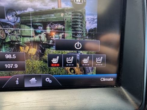 Used 2013 Ford F150 Platinum image 6