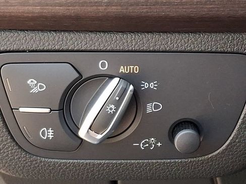 Used 2025 Audi Q5 2.0T Premium AWD/4WD image 26