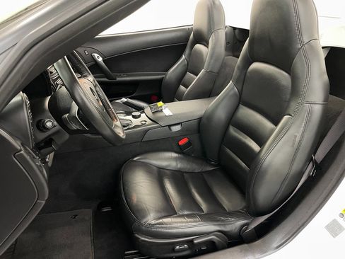 Used 2010 Chevrolet Corvette Convertible w/ Preferred Equipment Group image 22