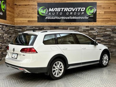 Used 2019 Volkswagen Golf Alltrack SE AWD/4WD image 35