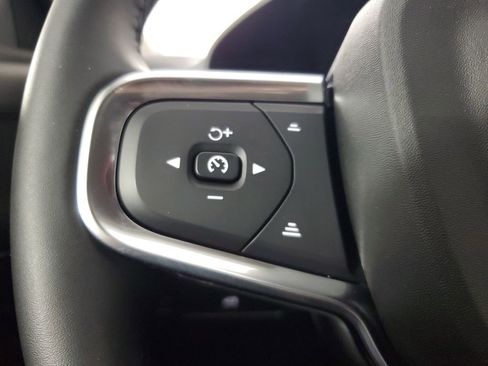 Used 2026 Volvo XC40 B5 Core w/ Climate Package AWD/4WD image 23