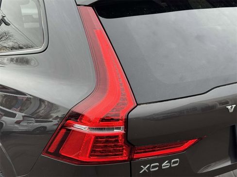 Certified 2023 Volvo XC60 B5 Plus w/ Climate Package image 8