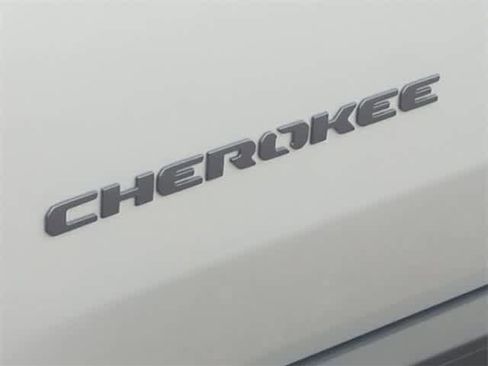 New 2026 Jeep Cherokee Laredo image 13