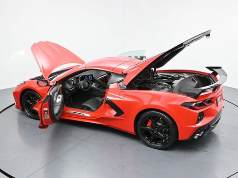 Used 2022 Chevrolet Corvette Stingray Preferred Cpe w/ Battery Protection Package RWD image 44