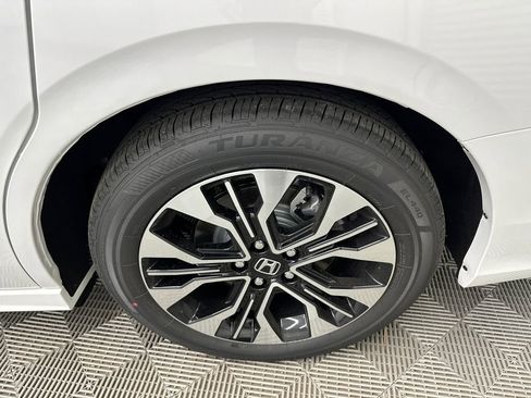New 2026 Honda Odyssey Elite image 23